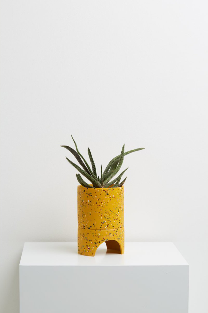 Archie Pot - Golden Terrazzo